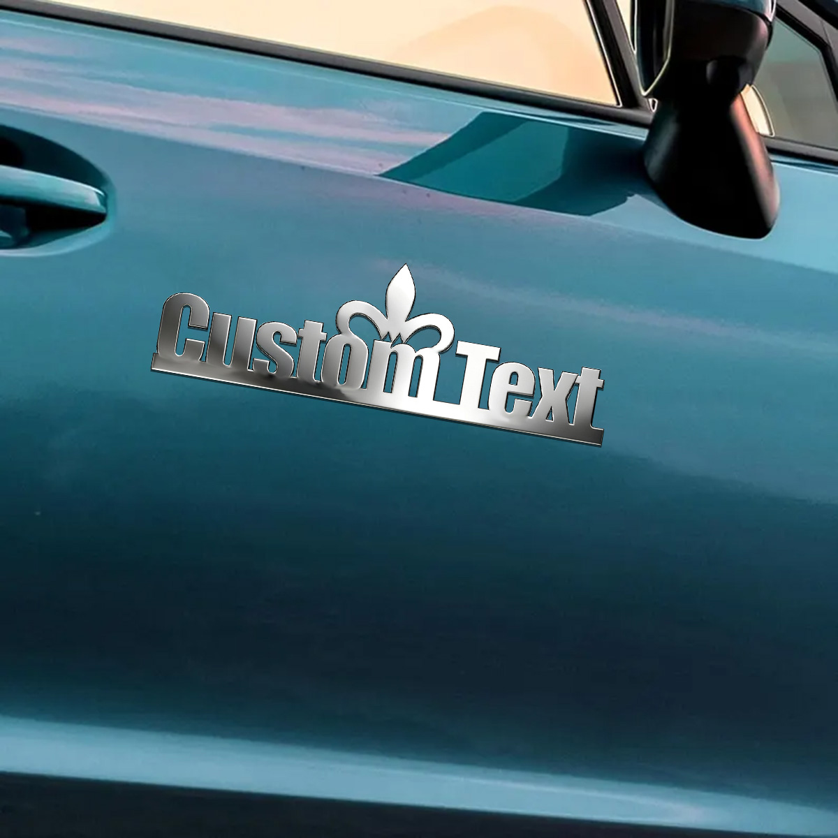 Car Accessories Logo - Fuente clásica, corona elegante, estilo de